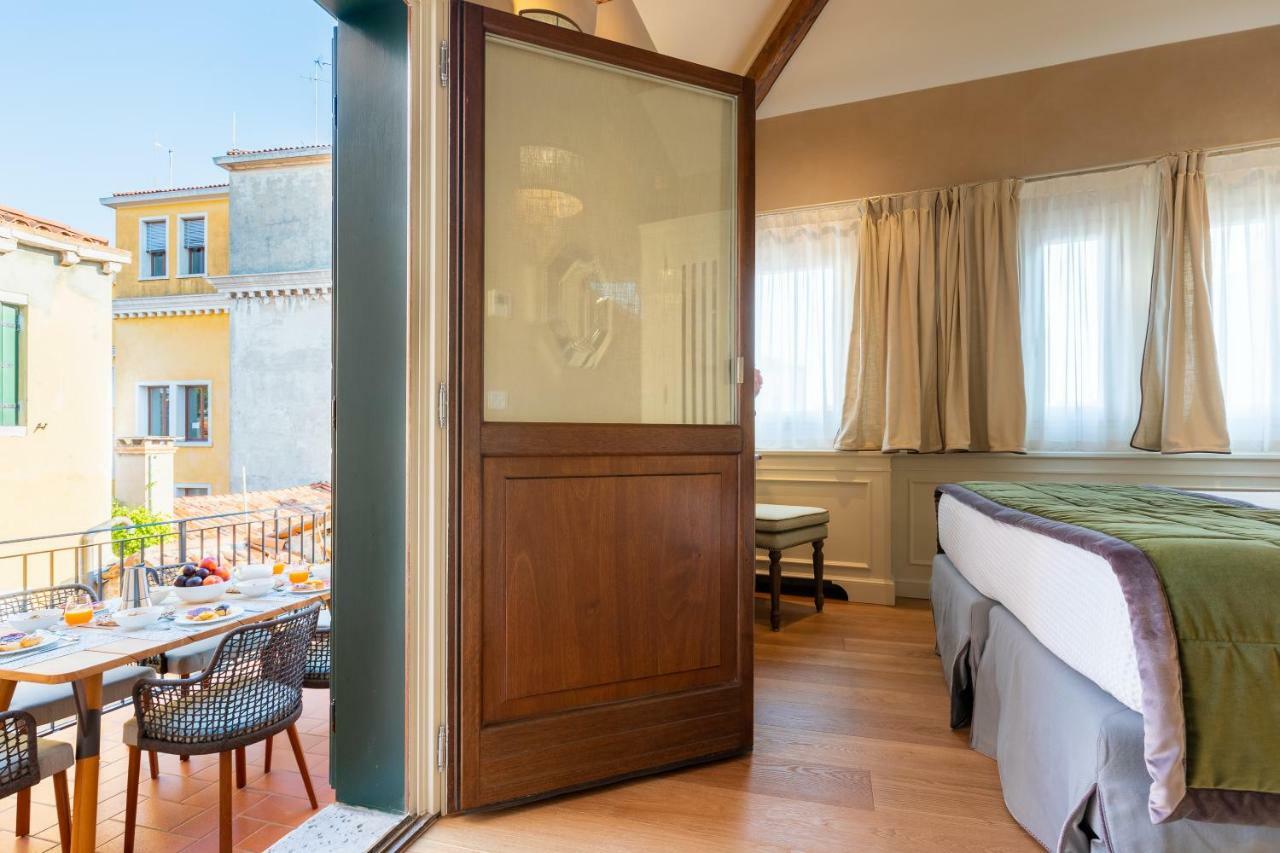 Апартаменты La Dimora Di San Maurizio 4 Terrace - Dimora Italia - Венеция Экстерьер фото